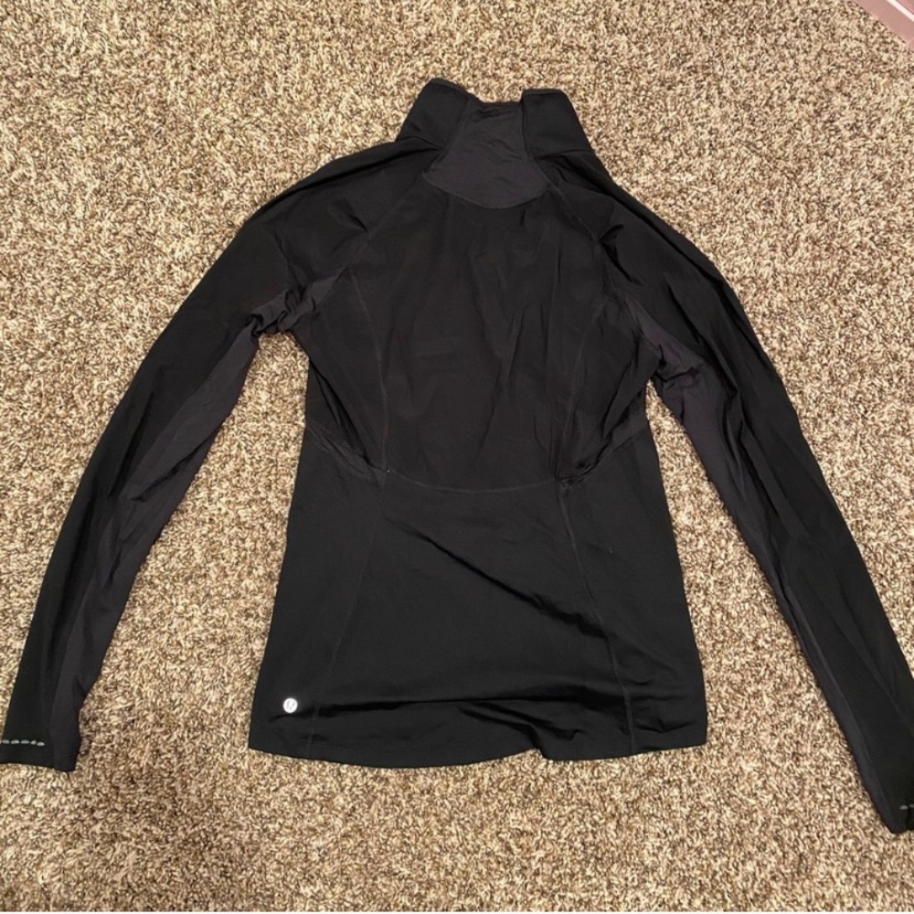 Lululemon fitted 1/2 zip